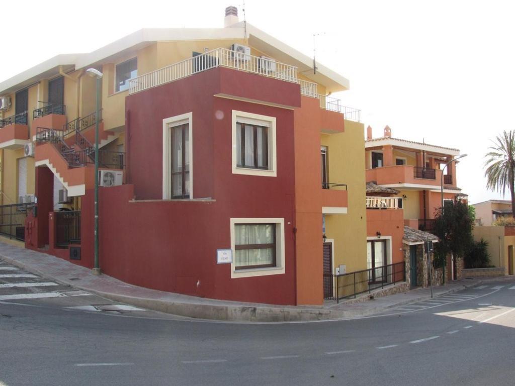 Affittacamere Da Angela Villasimius Exteriér fotografie